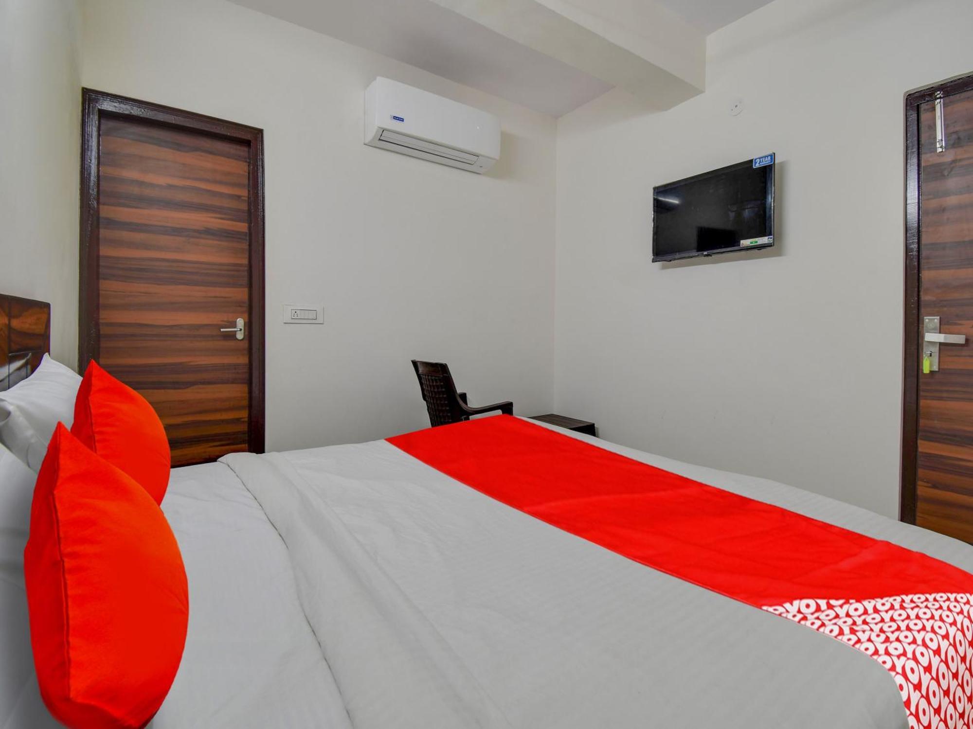 Hotel O Dream Palace New Delhi Exterior photo